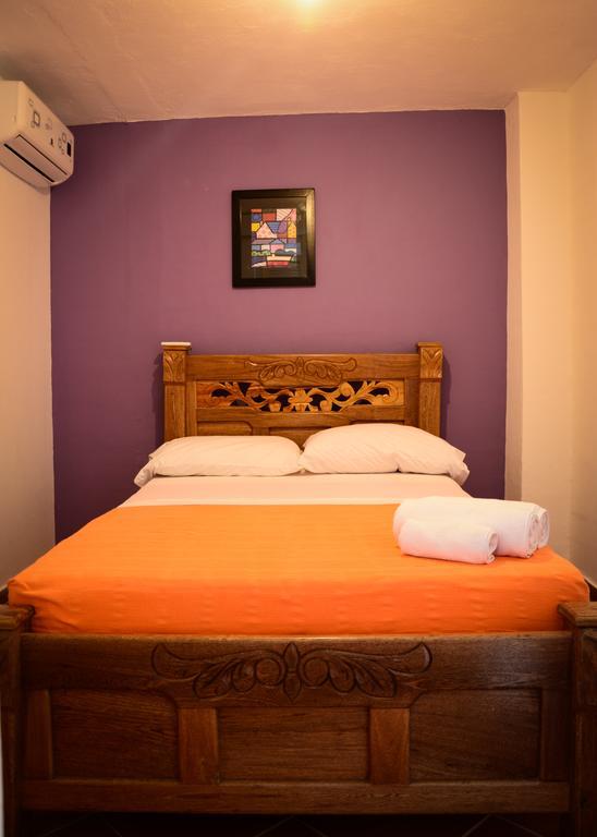 Casa De Santo Domingo Vidal Hostel Cartagena Exterior photo